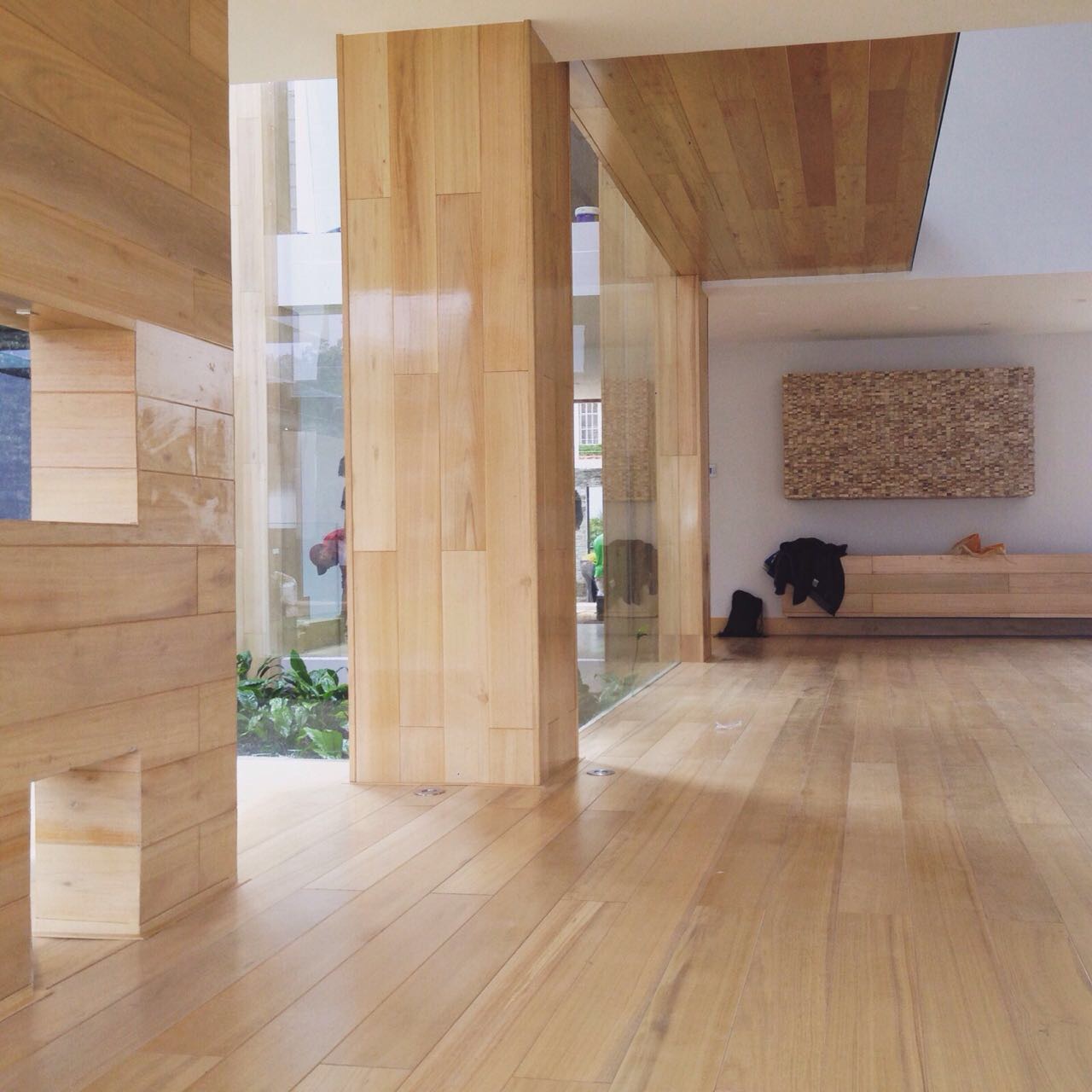 Piso de madera Marfil Eucalipto Ecuador : Pismade | CONSTRUEX